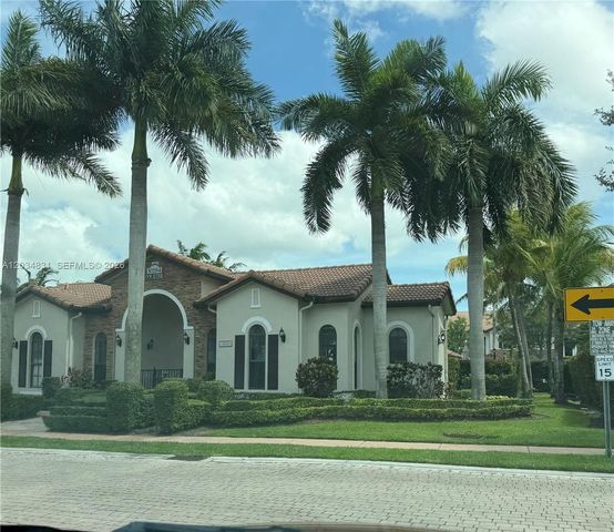 10383 NW 30th Terrace, Doral, FL 33172