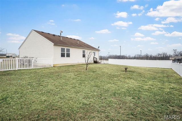 380 Crooked Creek View Lane, Moscow Mills, MO 63362