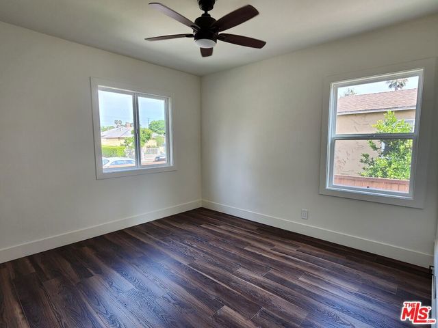 6639 Chimineas Avenue, Reseda, CA 91335