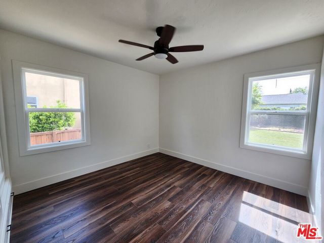 6639 Chimineas Avenue, Reseda, CA 91335