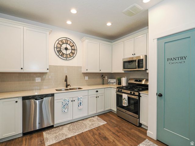6187 W BIRCH RUN RD, South Jordan, UT 84009