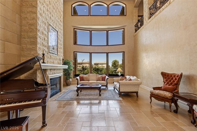 9724 Verlaine Court, Las Vegas, NV 89145