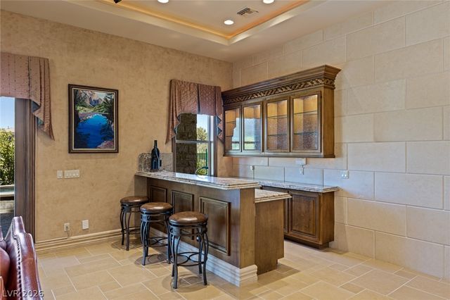9724 Verlaine Court, Las Vegas, NV 89145