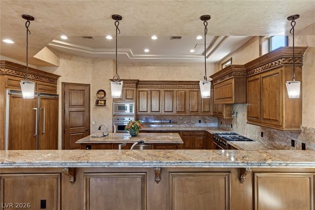 9724 Verlaine Court, Las Vegas, NV 89145