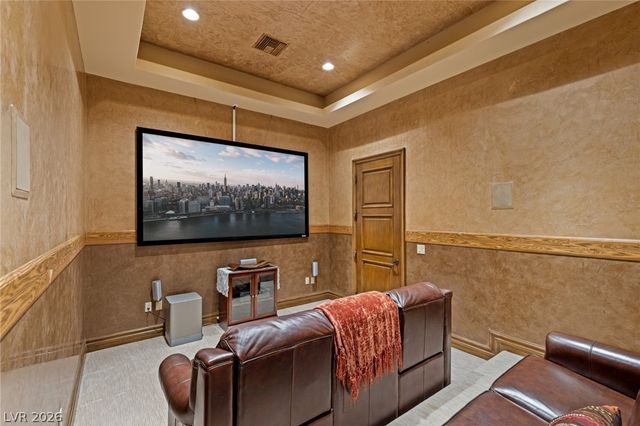 9724 Verlaine Court, Las Vegas, NV 89145