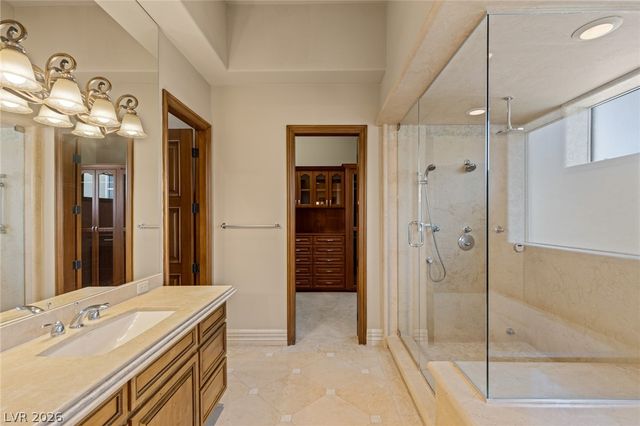 9724 Verlaine Court, Las Vegas, NV 89145