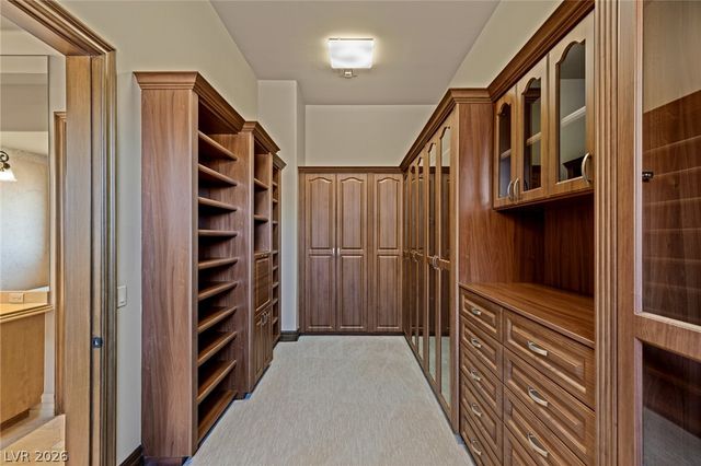 9724 Verlaine Court, Las Vegas, NV 89145