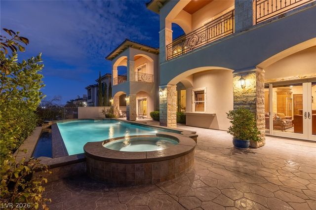 9724 Verlaine Court, Las Vegas, NV 89145