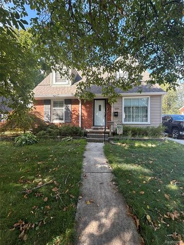 220 Bellevue Avenue, Clawson, MI 48017