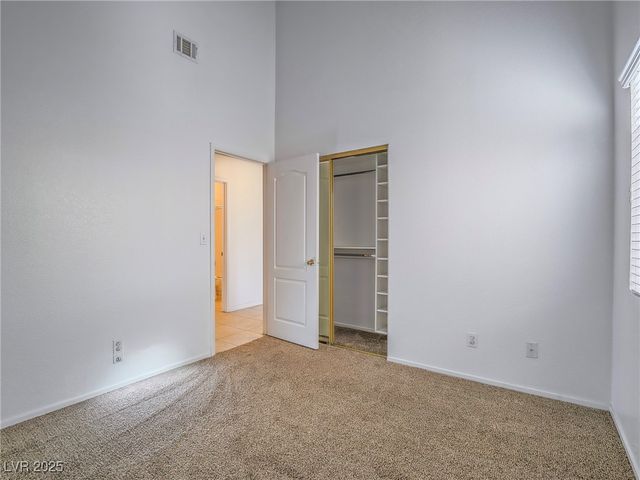 5525 Desert Valley Drive, Las Vegas, NV 89149