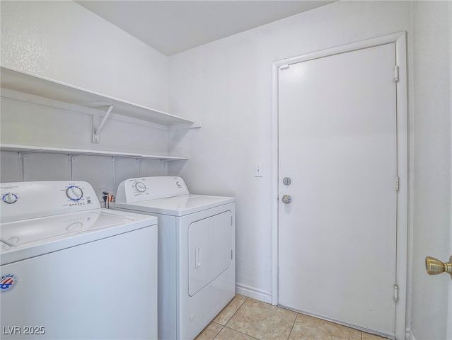 5525 Desert Valley Drive, Las Vegas, NV 89149