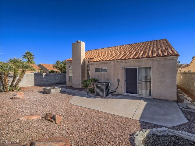 5525 Desert Valley Drive, Las Vegas, NV 89149
