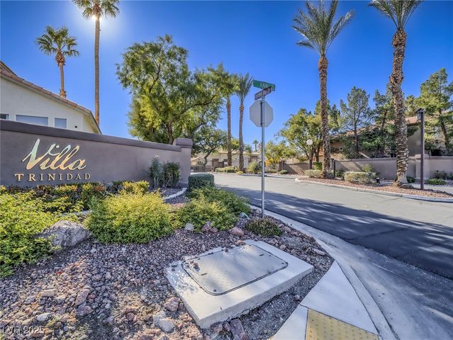 5525 Desert Valley Drive, Las Vegas, NV 89149