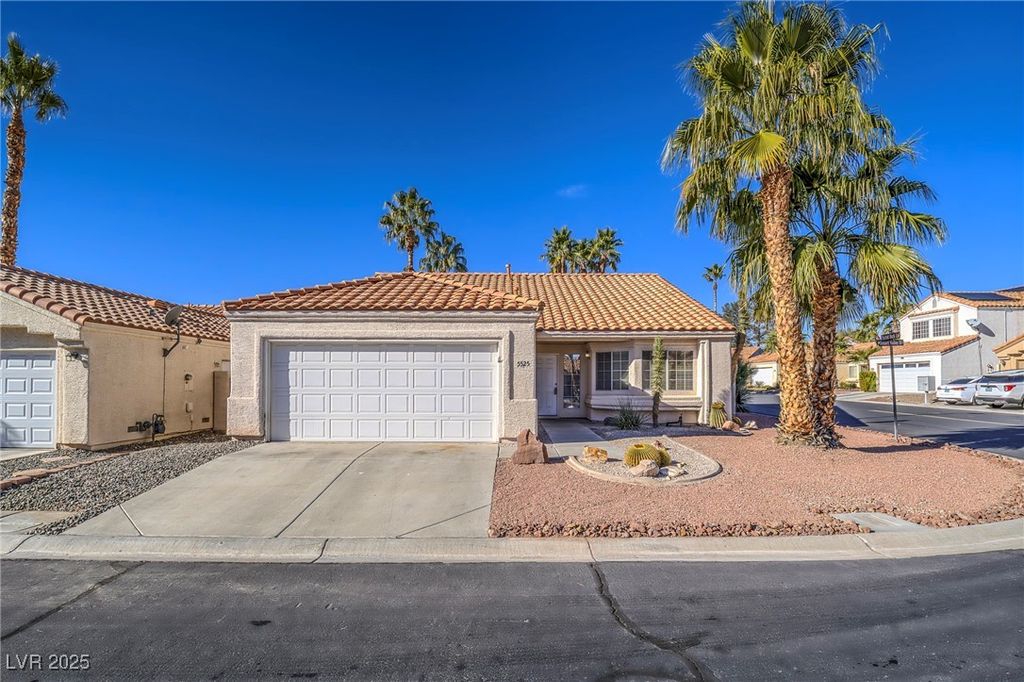 5525 Desert Valley Drive, Las Vegas, NV 89149