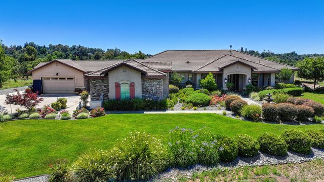 1787 English Colony Way, Penryn, CA 95663