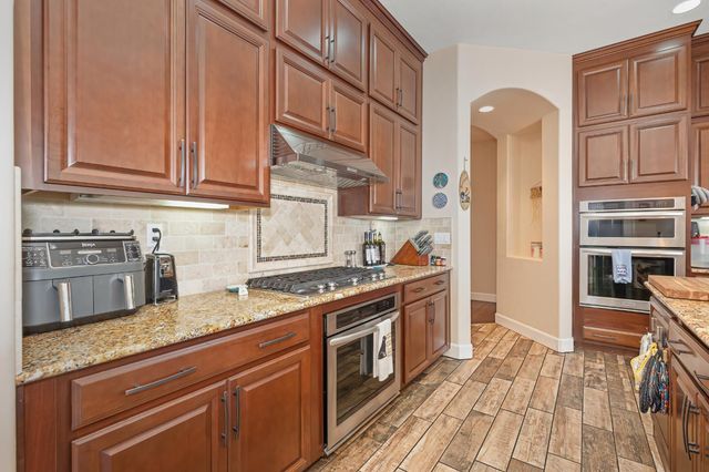 1787 English Colony Way, Penryn, CA 95663