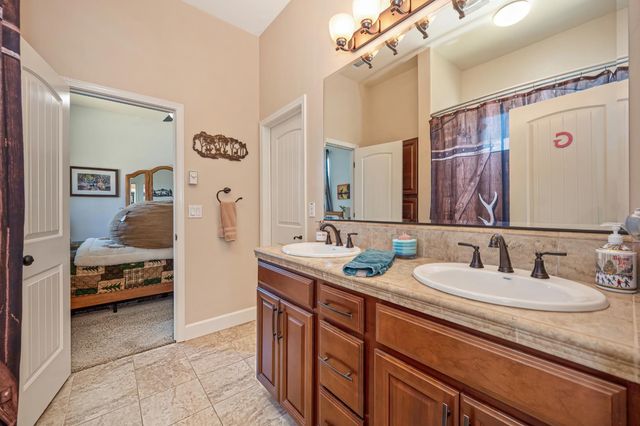 1787 English Colony Way, Penryn, CA 95663