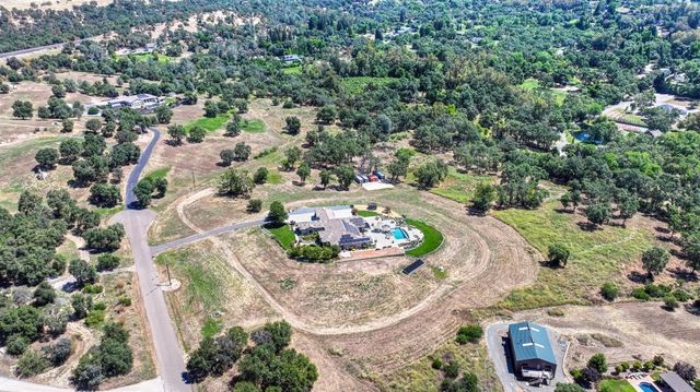 1787 English Colony Way, Penryn, CA 95663
