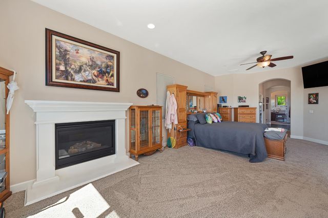 1787 English Colony Way, Penryn, CA 95663