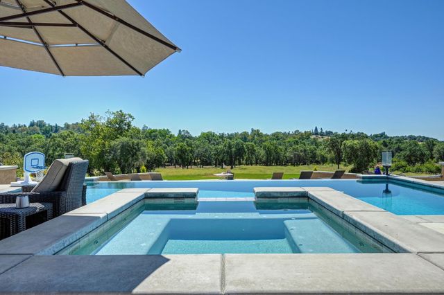 1787 English Colony Way, Penryn, CA 95663