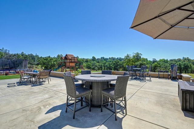 1787 English Colony Way, Penryn, CA 95663