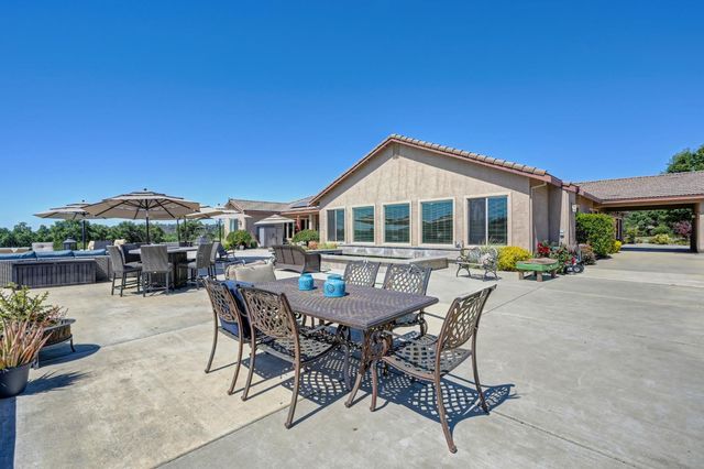 1787 English Colony Way, Penryn, CA 95663