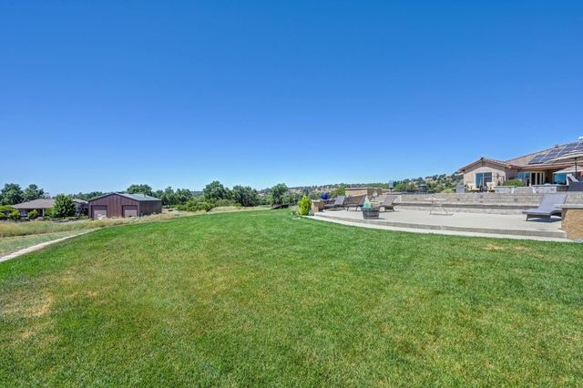 1787 English Colony Way, Penryn, CA 95663