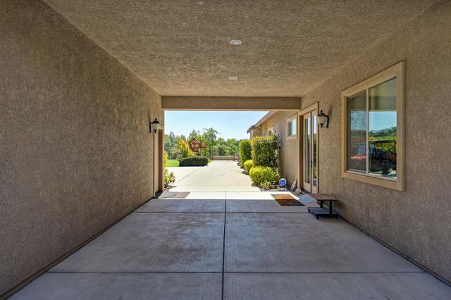 1787 English Colony Way, Penryn, CA 95663