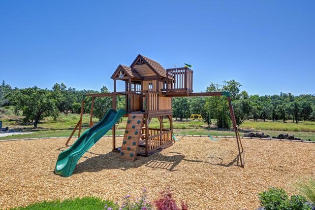 1787 English Colony Way, Penryn, CA 95663