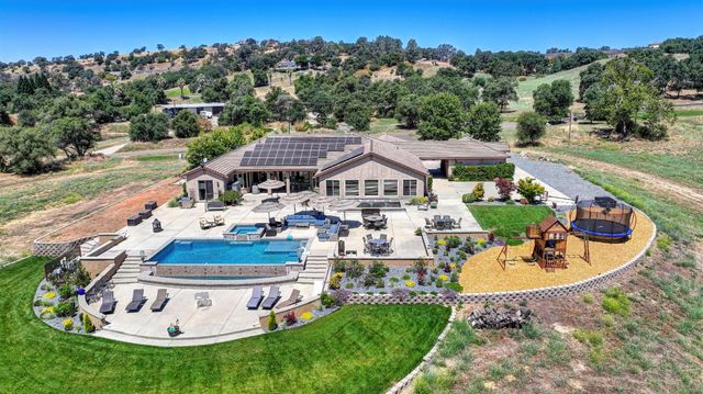 1787 English Colony Way, Penryn, CA 95663
