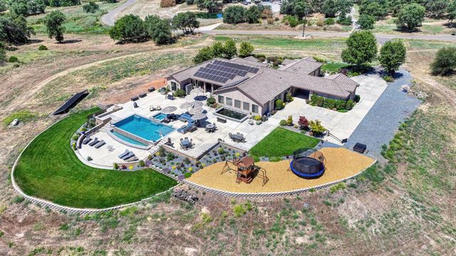 1787 English Colony Way, Penryn, CA 95663