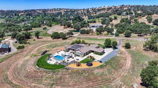1787 English Colony Way, Penryn, CA 95663