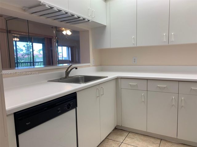 12551 SW 16th Ct 410C, Pembroke Pines, FL 33027