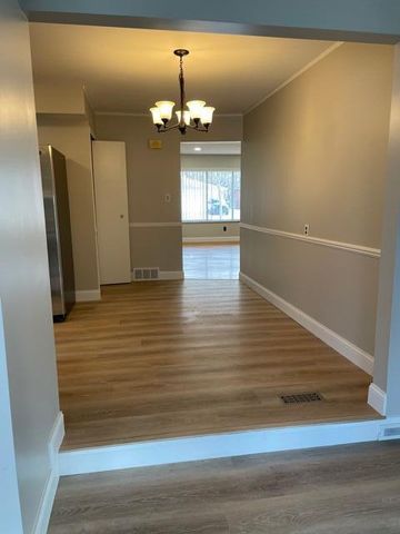 33633 Swan Drive, Sterling Heights City, MI 48312