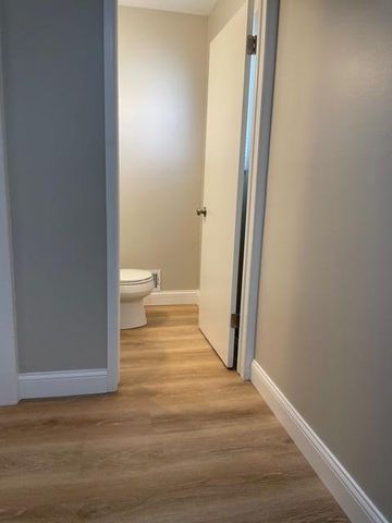 33633 Swan Drive, Sterling Heights City, MI 48312