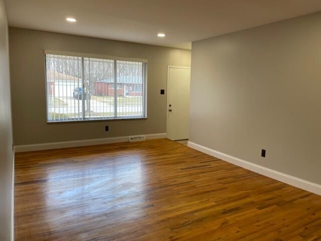 33633 Swan Drive, Sterling Heights City, MI 48312