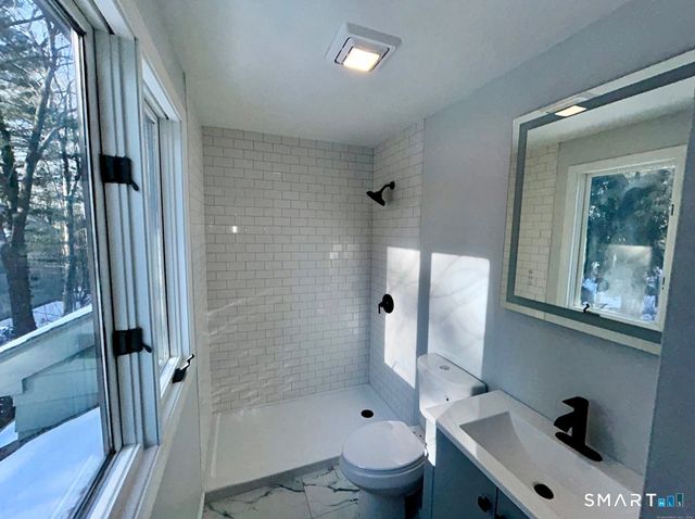 274 Cliffside Drive 274, Torrington, CT 06790