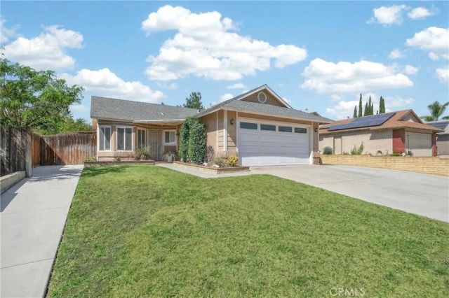 11848 Rancherias Dr, Fontana, CA 92337