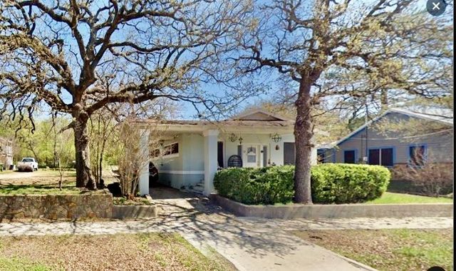 1300 N Oak Avenue, Mineral Wells, TX 76067