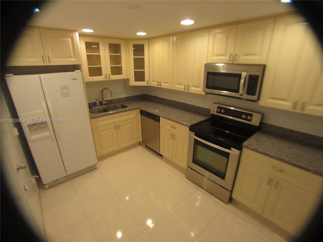 500 Three Islands Blvd 918, Hallandale Beach, FL 33009