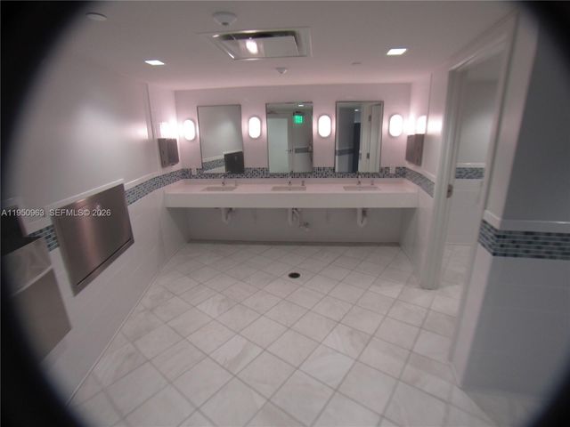 500 Three Islands Blvd 918, Hallandale Beach, FL 33009