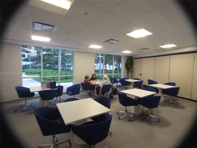 500 Three Islands Blvd 918, Hallandale Beach, FL 33009