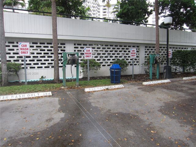 500 Three Islands Blvd 918, Hallandale Beach, FL 33009