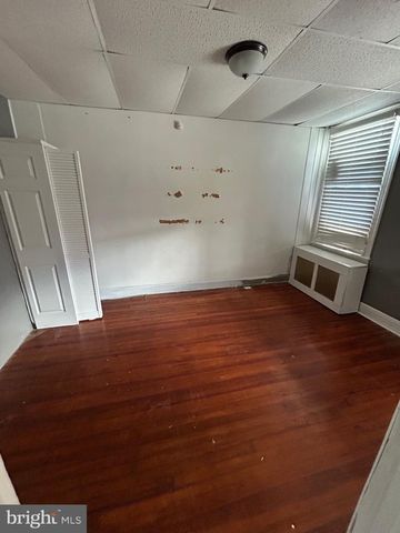 4002 W FRANKLIN ST, Baltimore, MD 21229