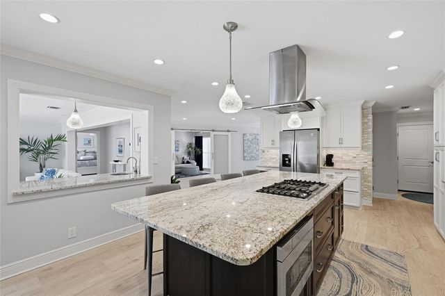 408 YACHT HARBOR DRIVE, Osprey, FL 34229