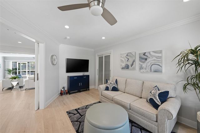 408 YACHT HARBOR DRIVE, Osprey, FL 34229