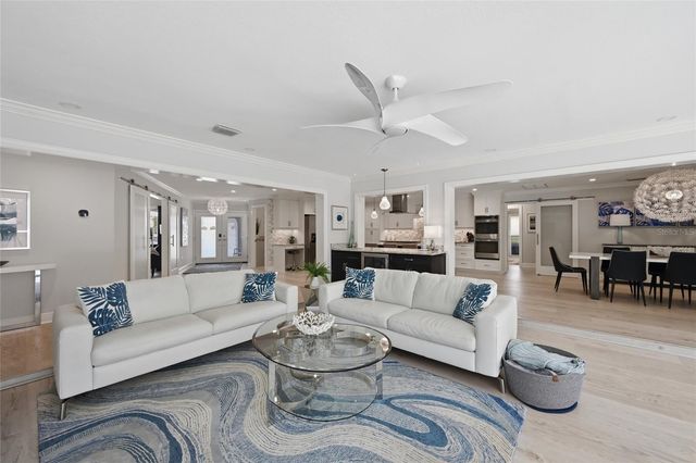 408 YACHT HARBOR DRIVE, Osprey, FL 34229