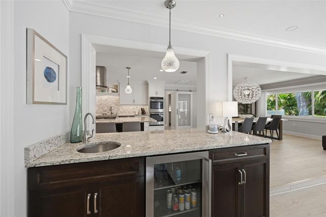 408 YACHT HARBOR DRIVE, Osprey, FL 34229
