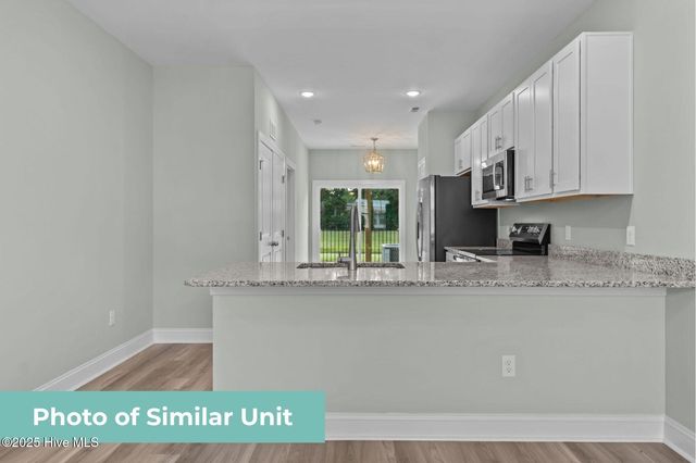 217 Sandy Cove Lane, Sneads Ferry, NC 28460