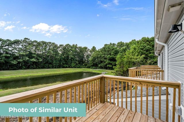 217 Sandy Cove Lane, Sneads Ferry, NC 28460